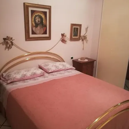 Villa Linda Bed And Breakfast Sulmona Exterior foto